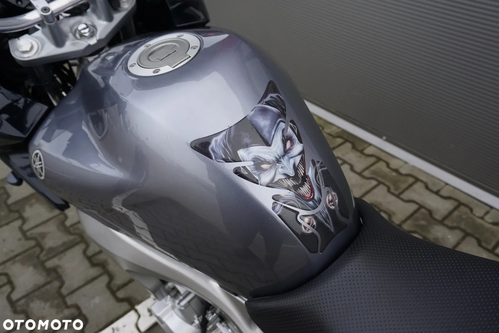 Yamaha FZ - 18