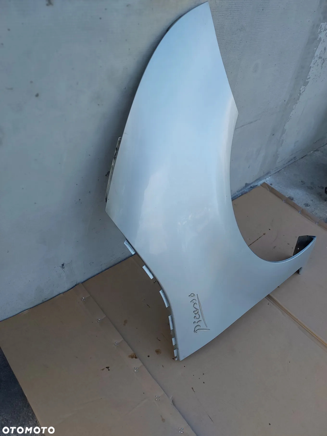Błotnik prawy Citroen C4 Picasso Grand Picasso (06-13r) srebrny EZRC Możliwy Dowóz - 2