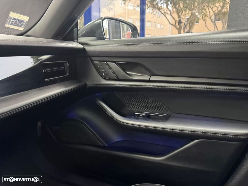 Porsche Taycan Standard - 20