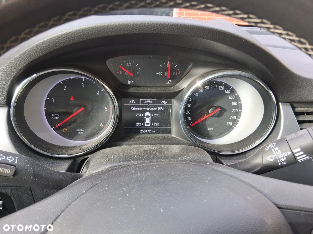 Opel Astra 1.6 D (CDTI) Sports Tourer Innovation - 13