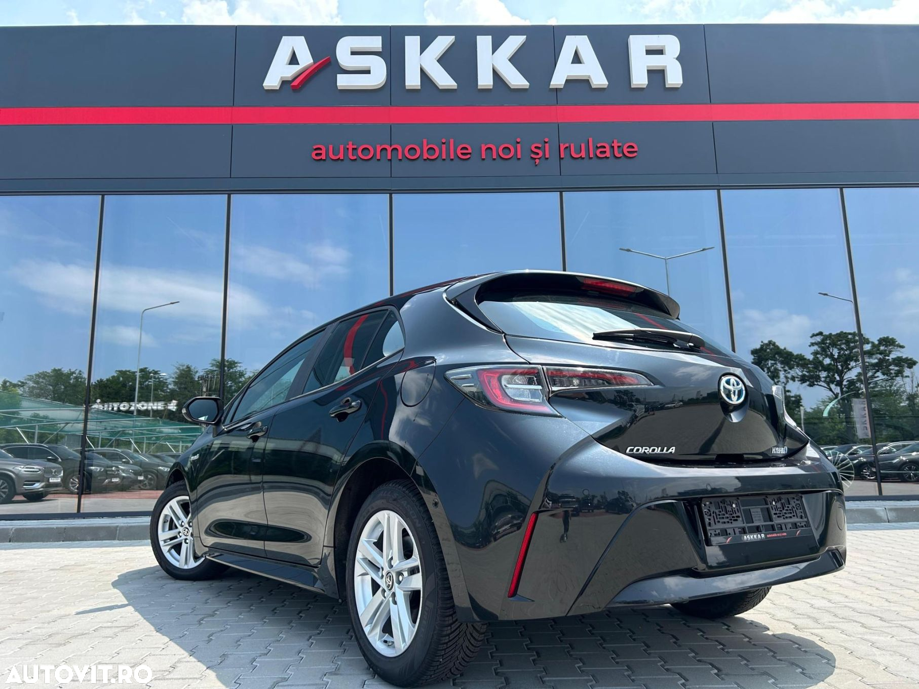 Toyota Corolla 1.8 HSD Dynamic - 8