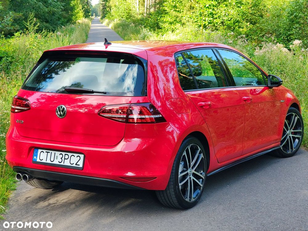 Volkswagen Golf - 3