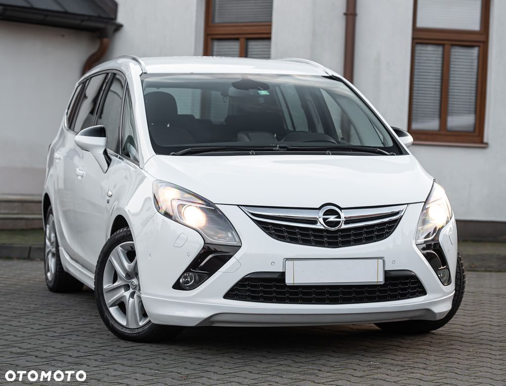 Opel Zafira Tourer 1.6 SIDI Turbo Sport - 1