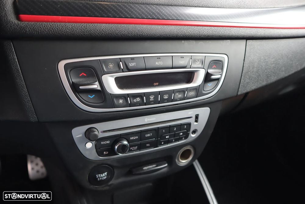 Renault Mégane Sport Tourer 1.5 dCi GT Line - 20
