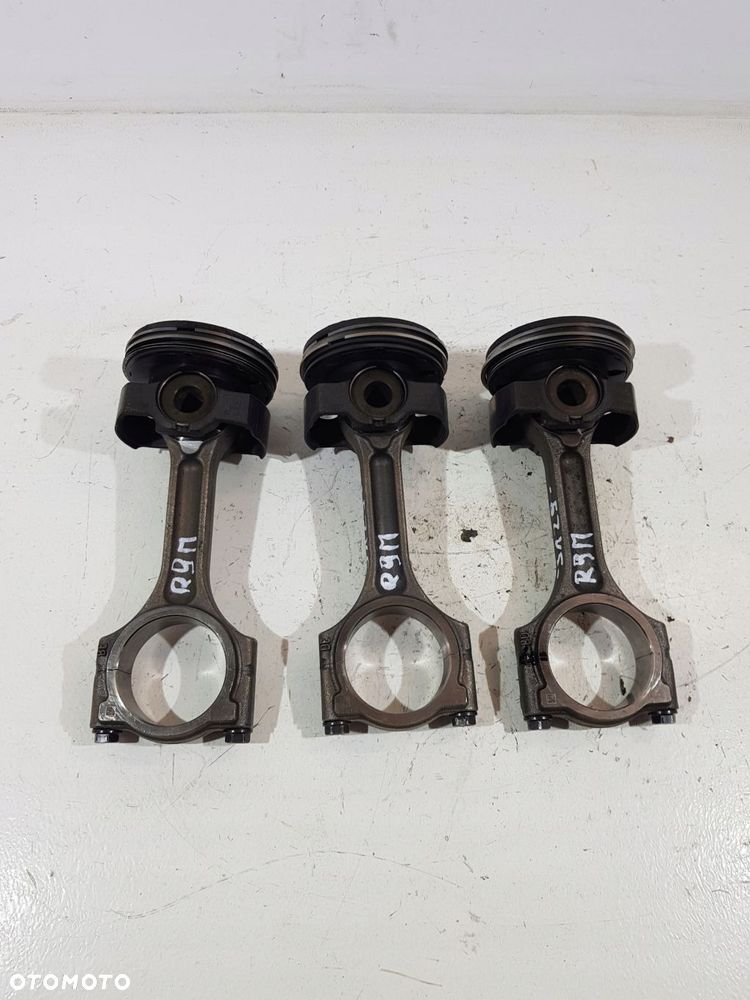 tłok + korbowód mercedes w205 1.6 dci r9ma500 626951 - 2