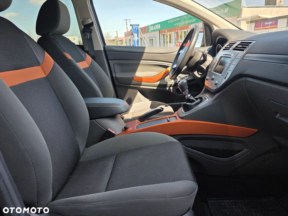 Ford Kuga 2.0 TDCi Trend - 22