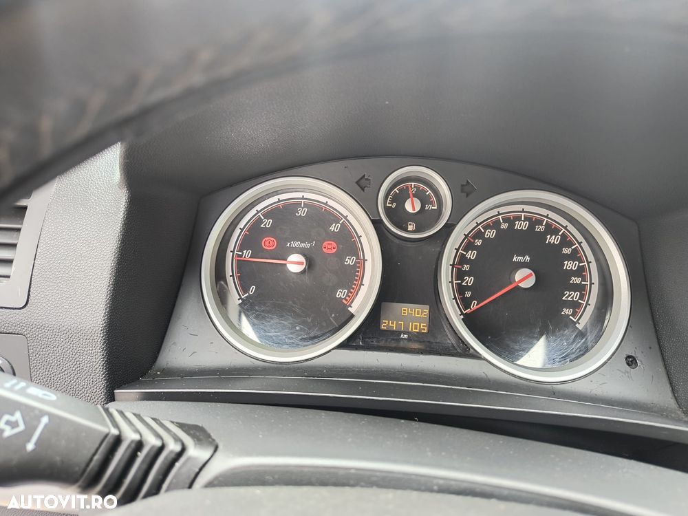 Opel Zafira 1.9 CDTI - 1