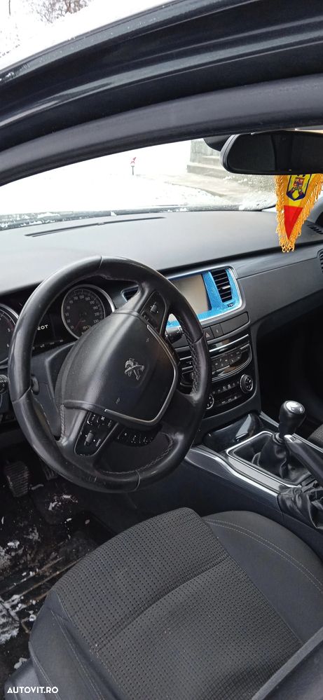 Peugeot 508 SW 2.0 HDI FAP Allure - 10