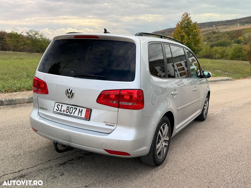 Volkswagen Touran 2.0 TDI BlueMotion Technology Highline - 4