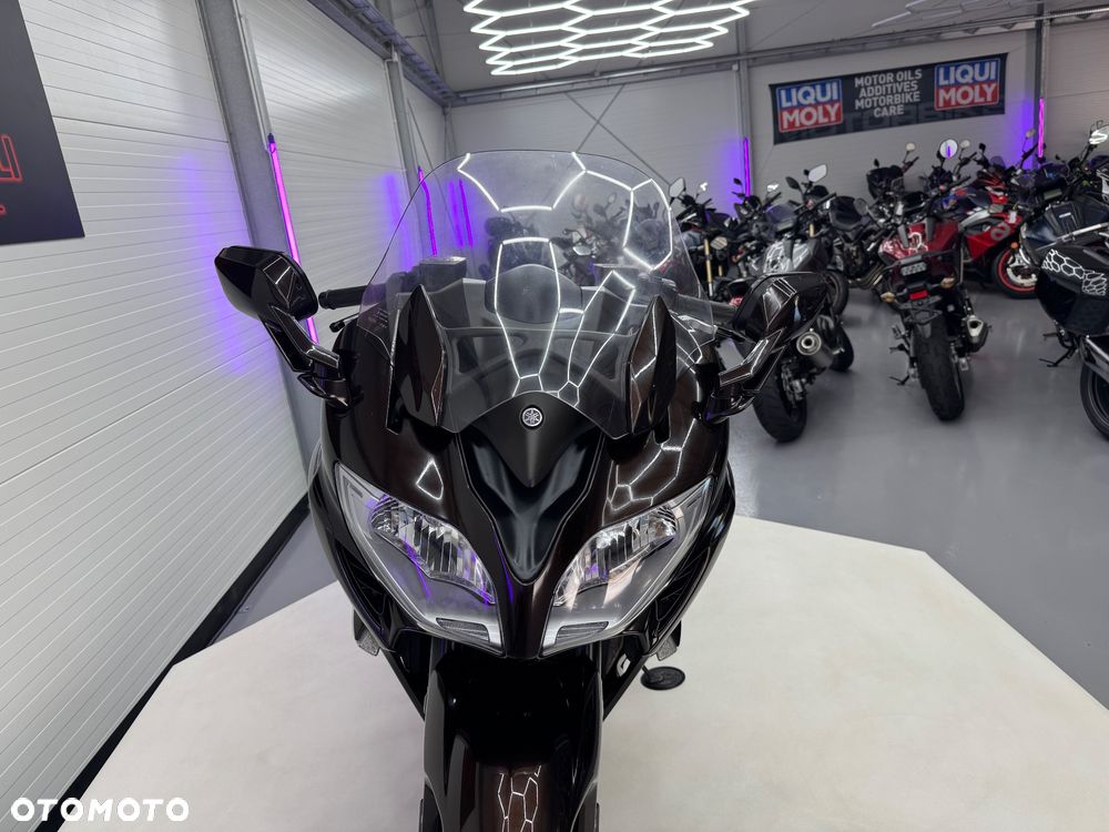 Yamaha FJR - 40