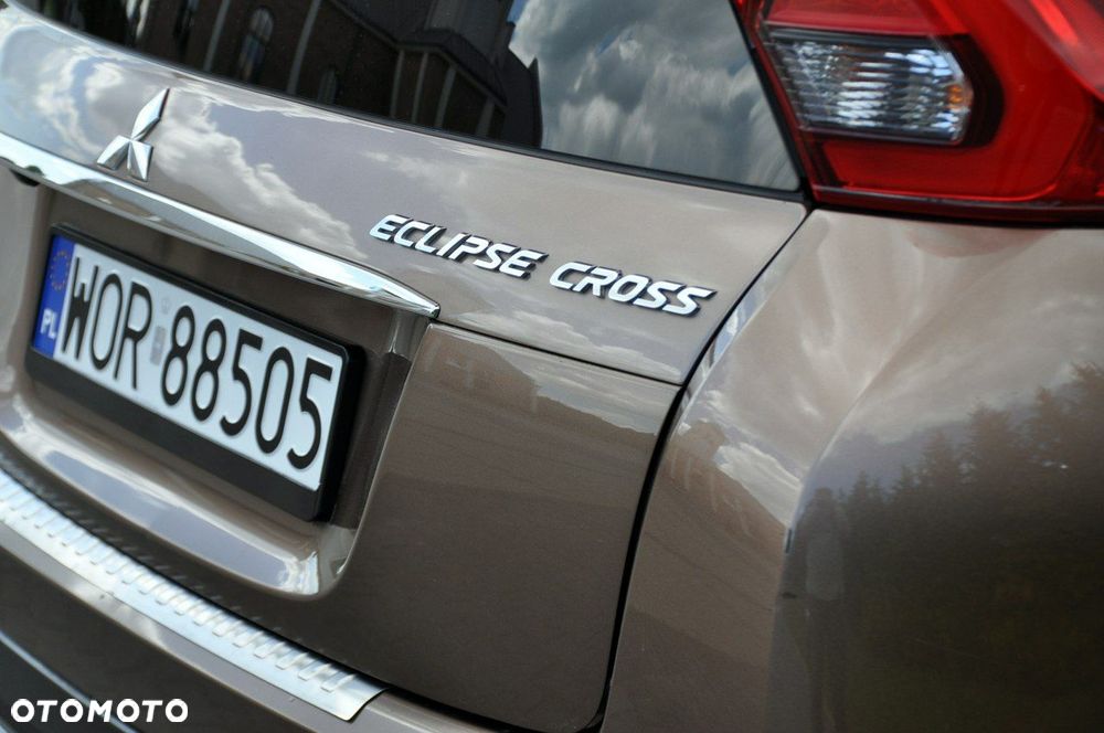 Mitsubishi Eclipse Cross - 16