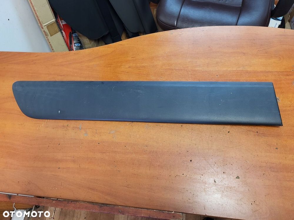 LISTWA DRZWI PRZESUWNYCH BOCZNYCH RENAULT KANGOO I 8200038180 - 1