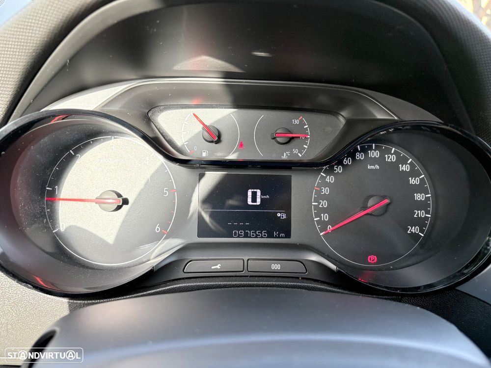 Opel Crossland X - 2