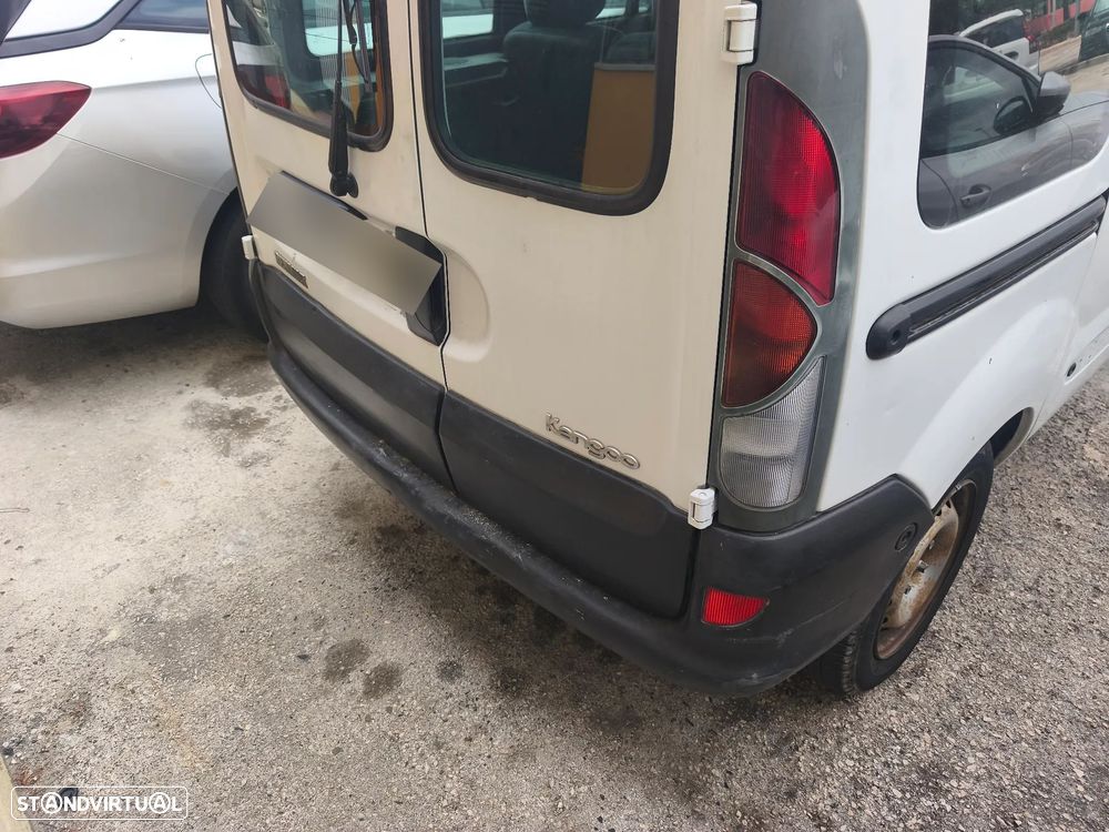 Renault Kangoo 1.2 RT Pampa - 4