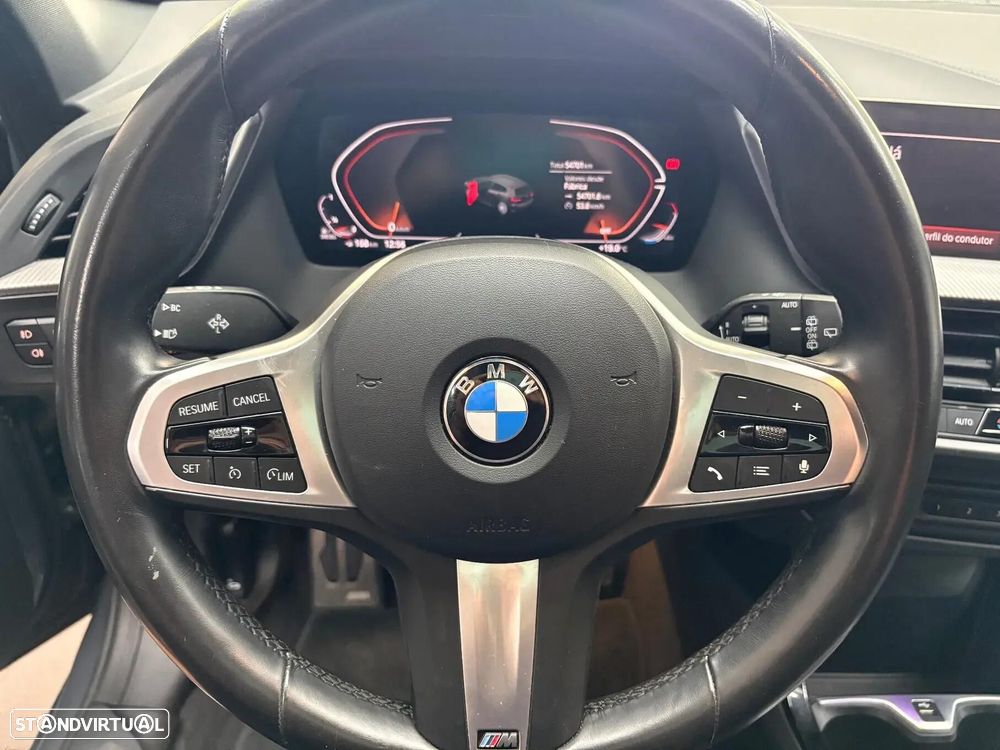 BMW 116 d Pack Desportivo M Auto - 17