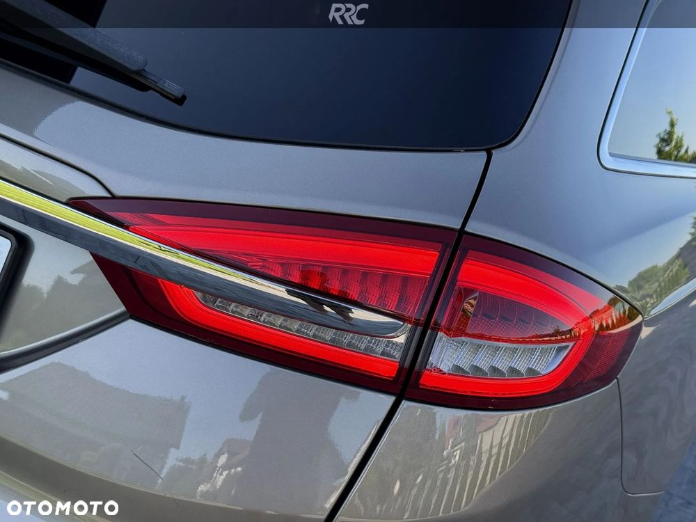 Ford Mondeo 2.0 TDCi Titanium PowerShift - 18