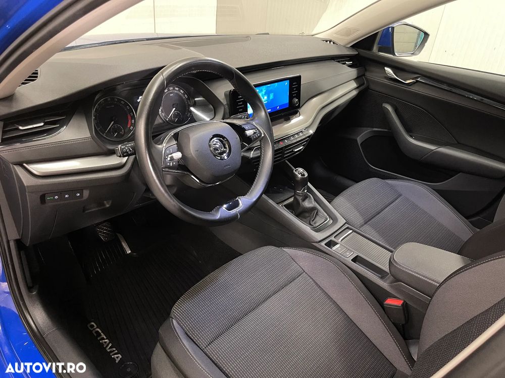 Skoda Octavia 2.0 TDI Ambition - 6
