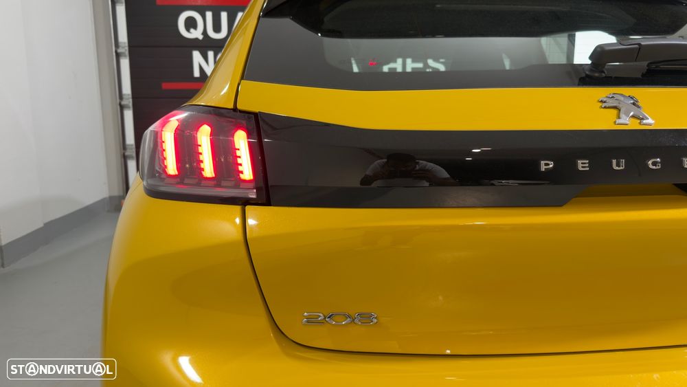 Peugeot 208 PureTech 100 Allure - 12