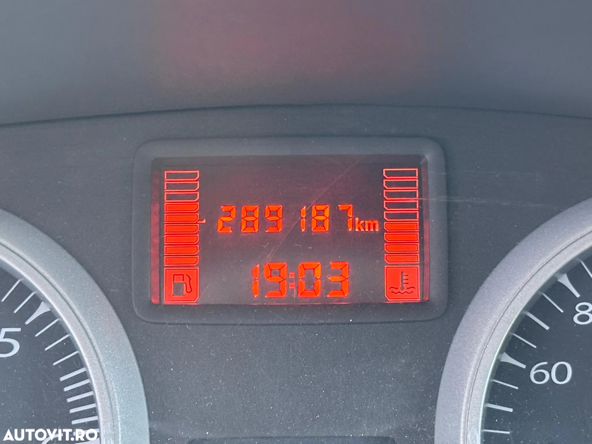 Dacia Duster 1.5 dCi 4x4 Ambiance - 9