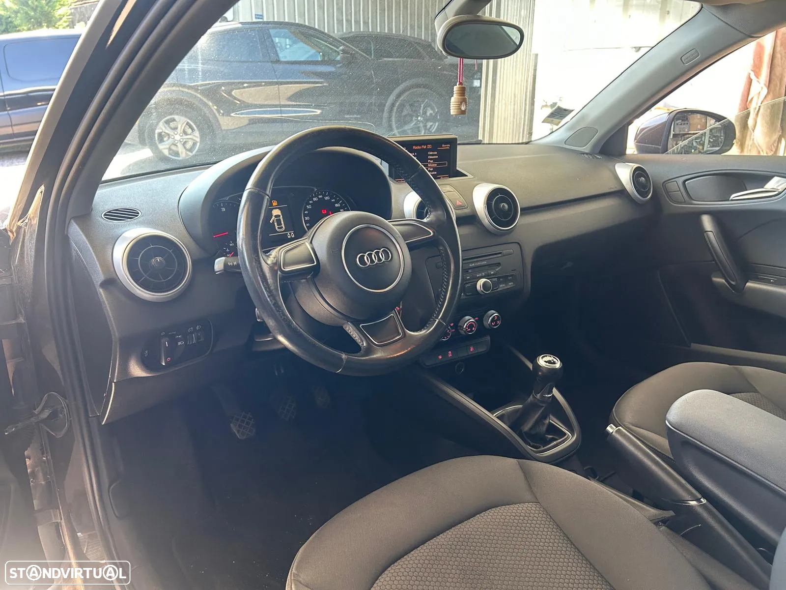 Audi A1 (2013) - Lote de Peças - 6
