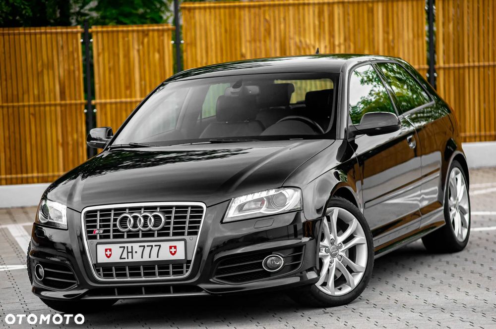 Audi S3 2011 photo 2