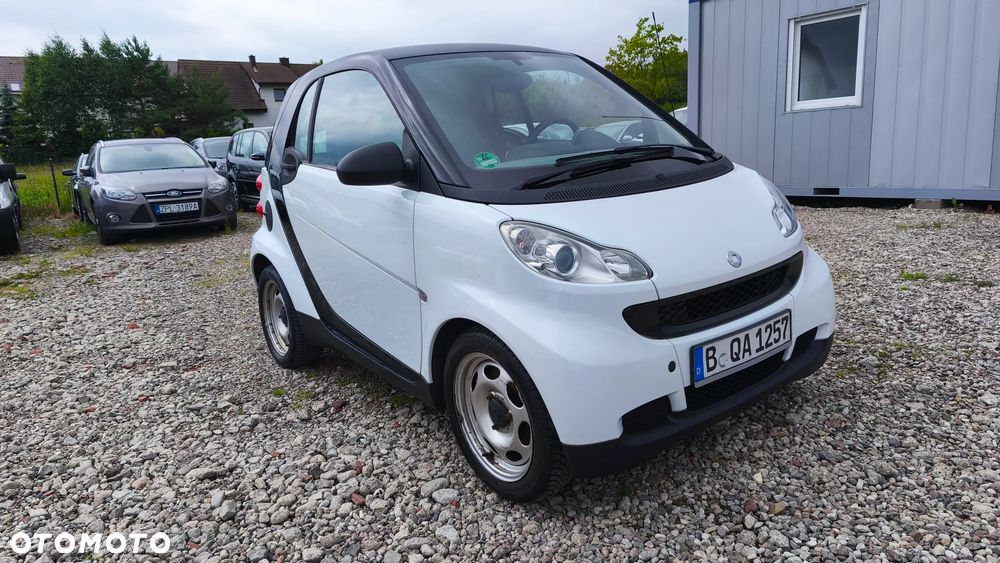 Smart Fortwo softouch black&white limited micro hybrid drive - 5