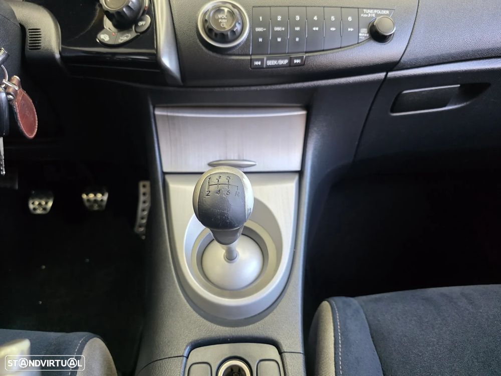 Honda Civic 1.4 Sport - 39
