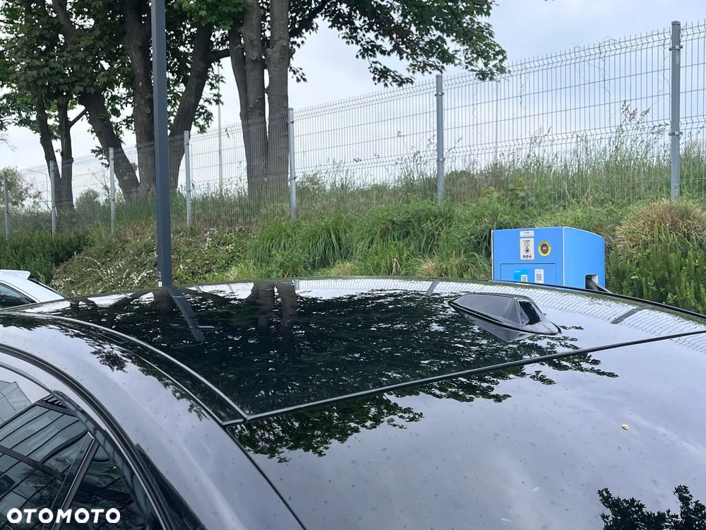 BMW Seria 3 320d xDrive mHEV - 35