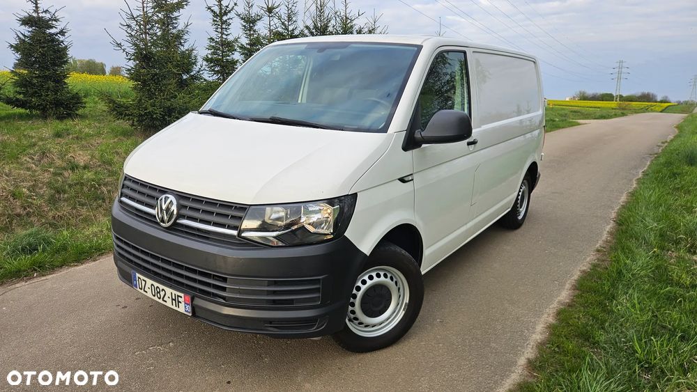 Volkswagen Transporter - 24