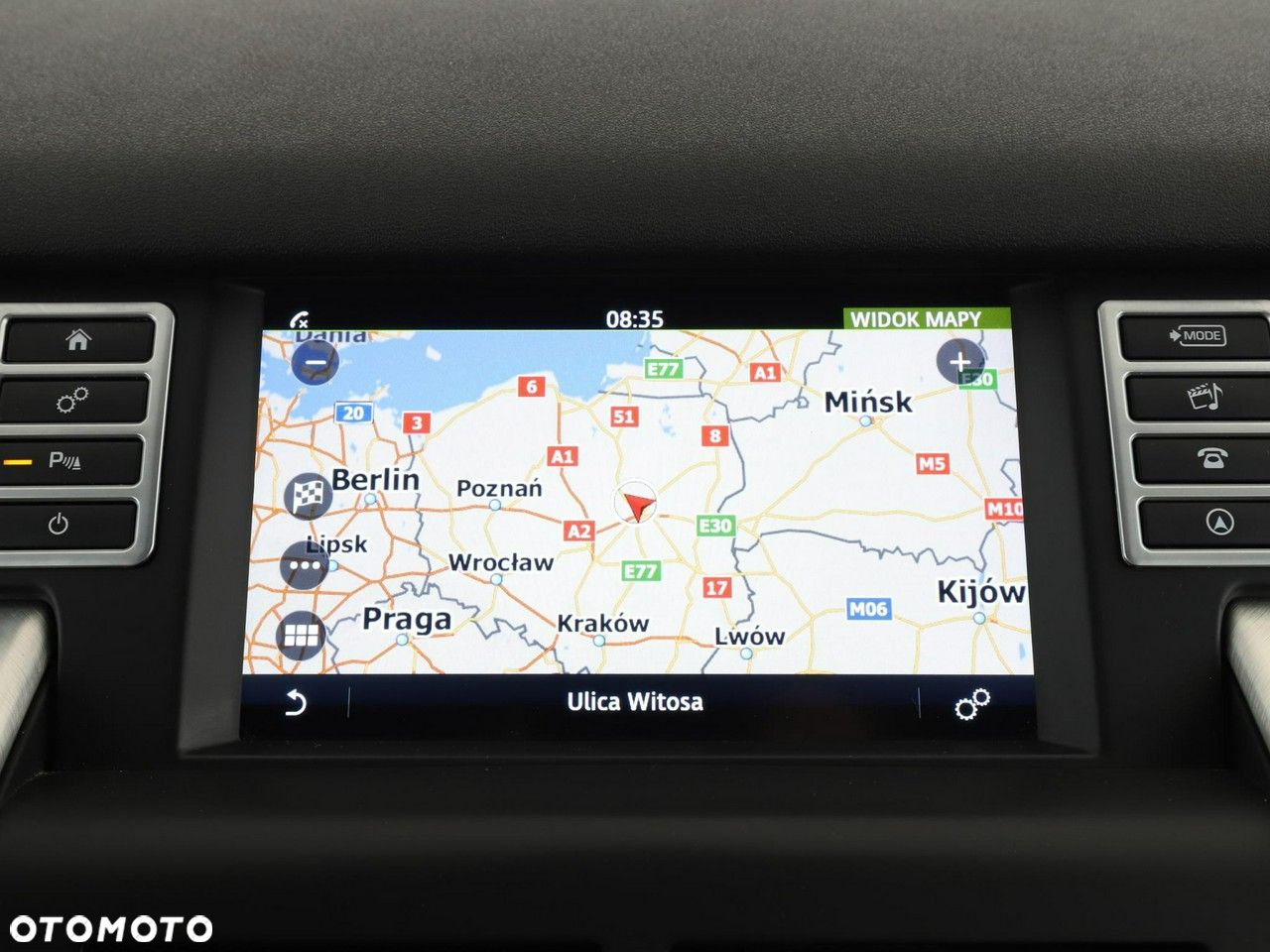 Land Rover Discovery Sport - 25
