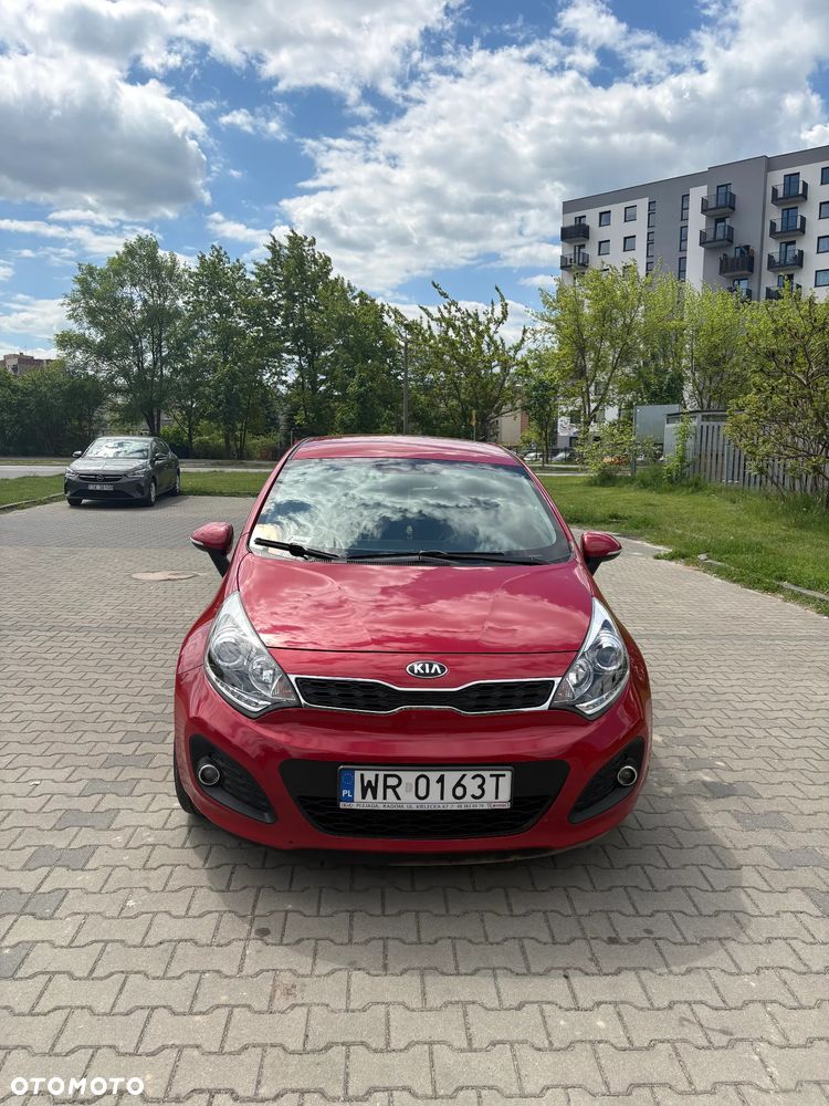 Kia Rio - 3