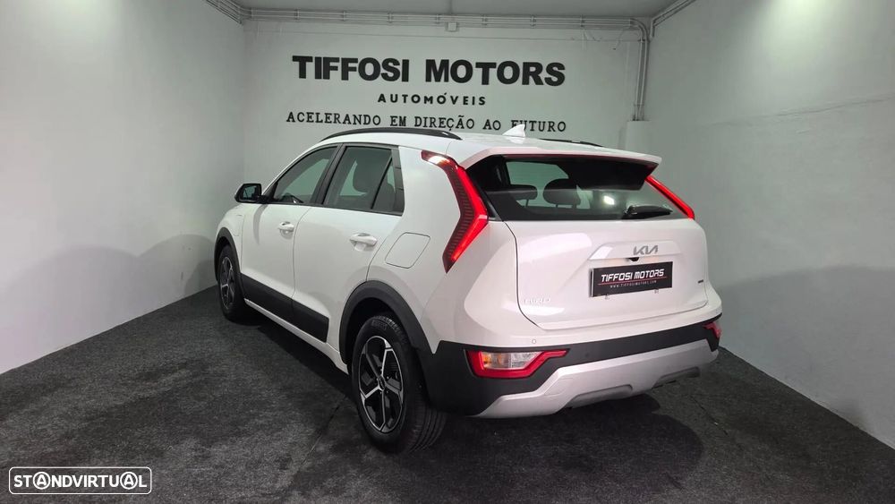 Kia Niro 1.6 GDI PHEV 2WD OPF Aut. Spirit - 8