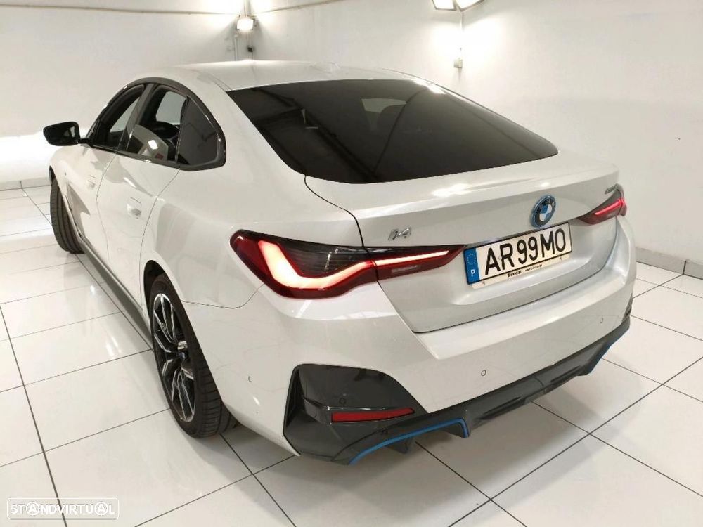 BMW i4 eDrive40 Pack Desportivo M - 25