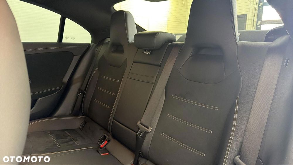 Mercedes-Benz CLA 220 d 4-Matic AMG Line 8G-DCT - 17