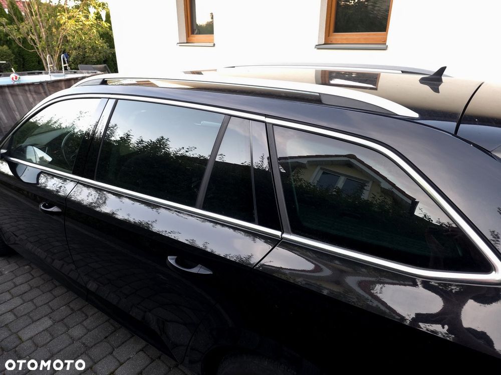 Skoda Superb 2.0 TDI Style DSG - 33