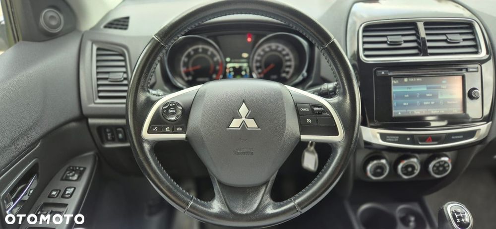 Mitsubishi ASX - 25