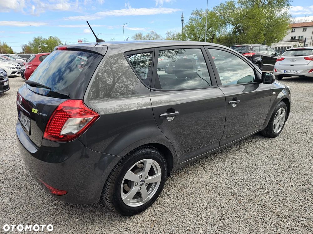 Kia Ceed 1.4 CVVT Spirit - 15