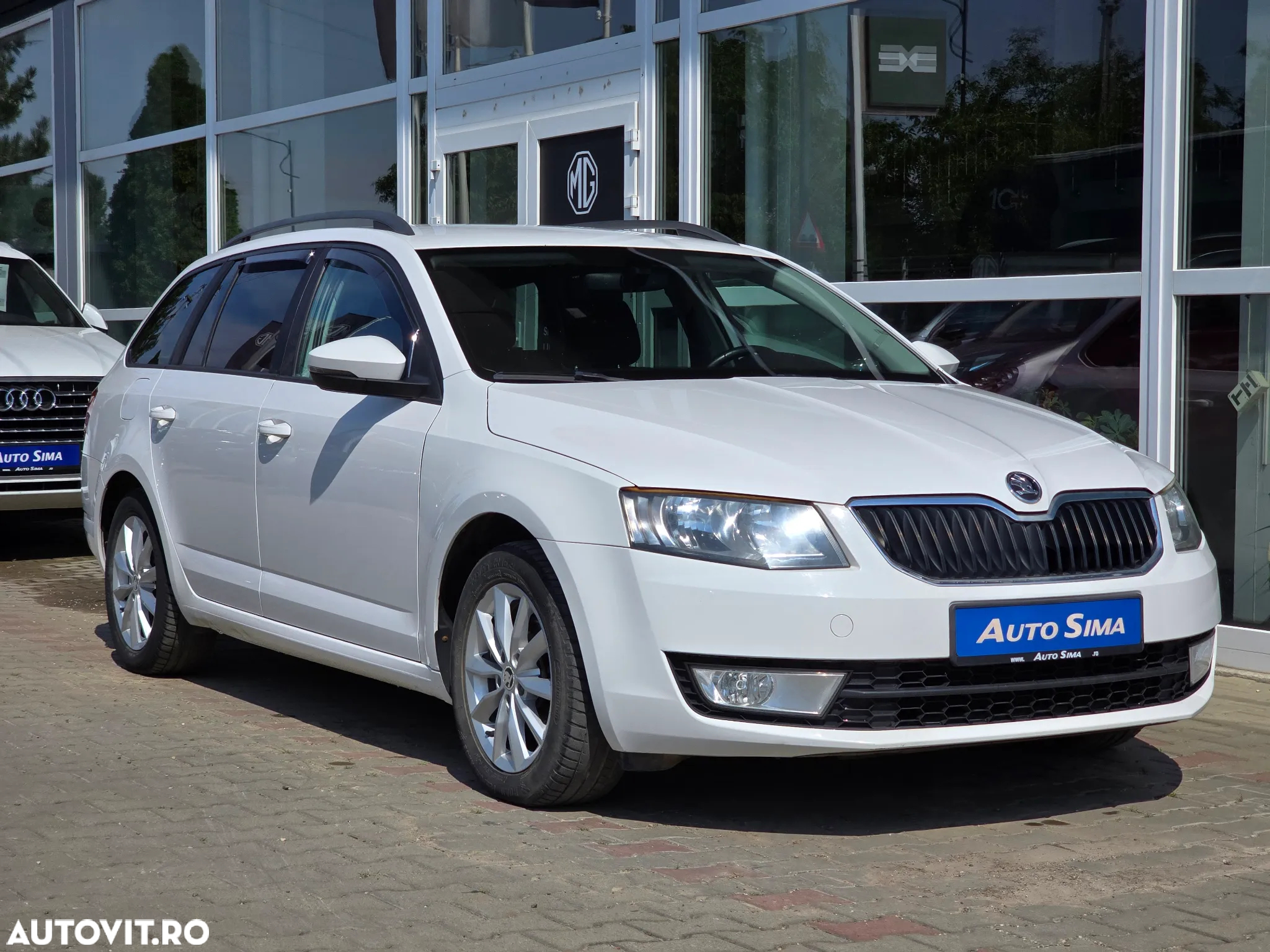 Skoda Octavia 1.6 TDI GREENLINE - 2
