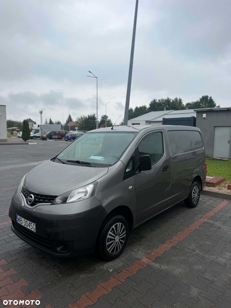 Nissan NV200 - 2
