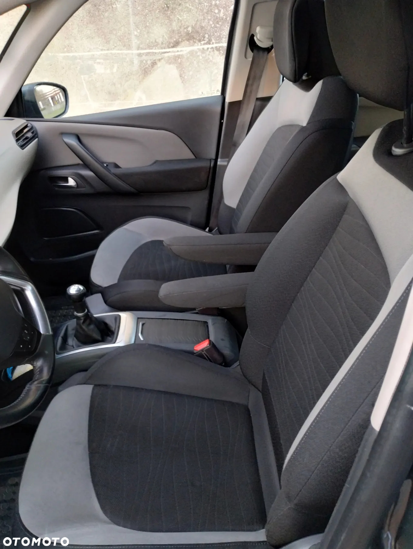 Citroën C4 Picasso - 13