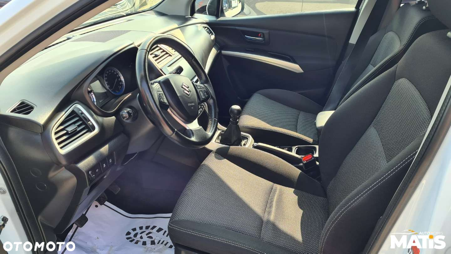 Suzuki SX4 S-Cross - 32