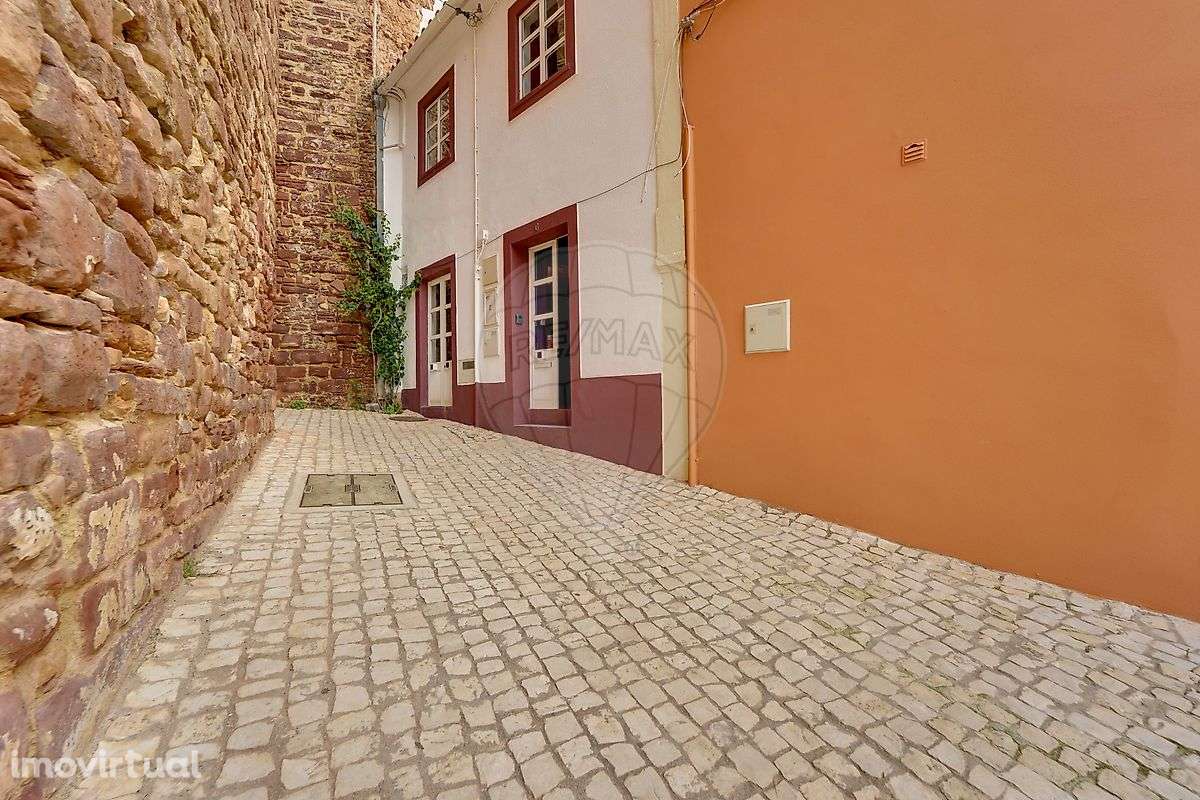 Moradia T2 para venda - Grande imagem: 2/26