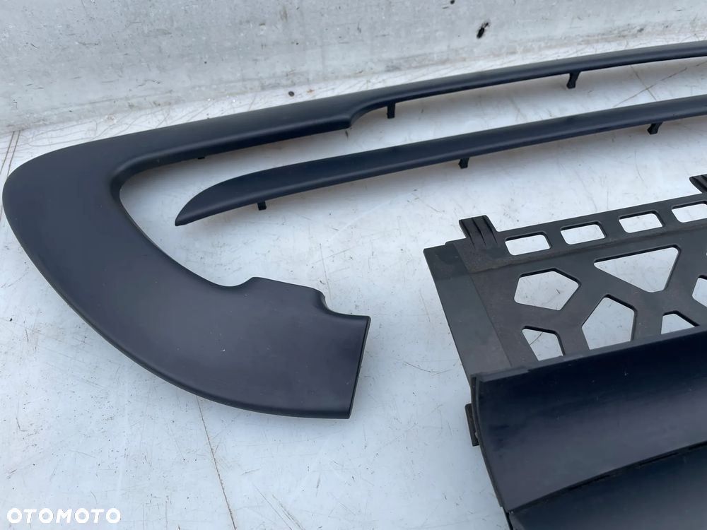 DEKORY POPIELNICZKA LISTWY MIESZEK AUDI A3 8P 3D GRANATOWE NIEBIESKI - 5