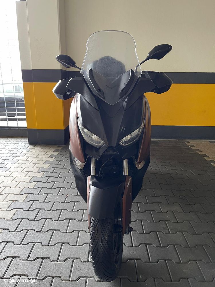 Yamaha X-Max 300 ABS e TCS - 7
