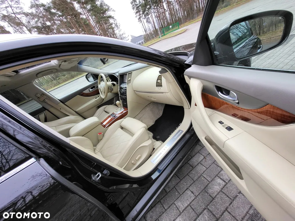 Infiniti QX70 3.0d S Premium - 22