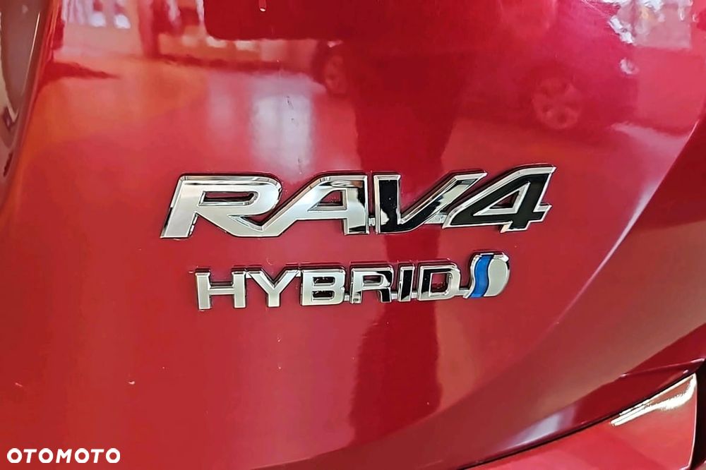 Toyota RAV4 Hybrid Style 4x2 - 12