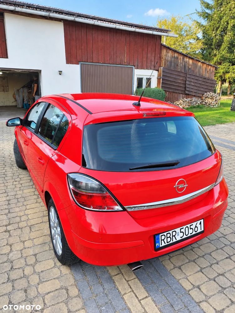 Opel Astra - 4