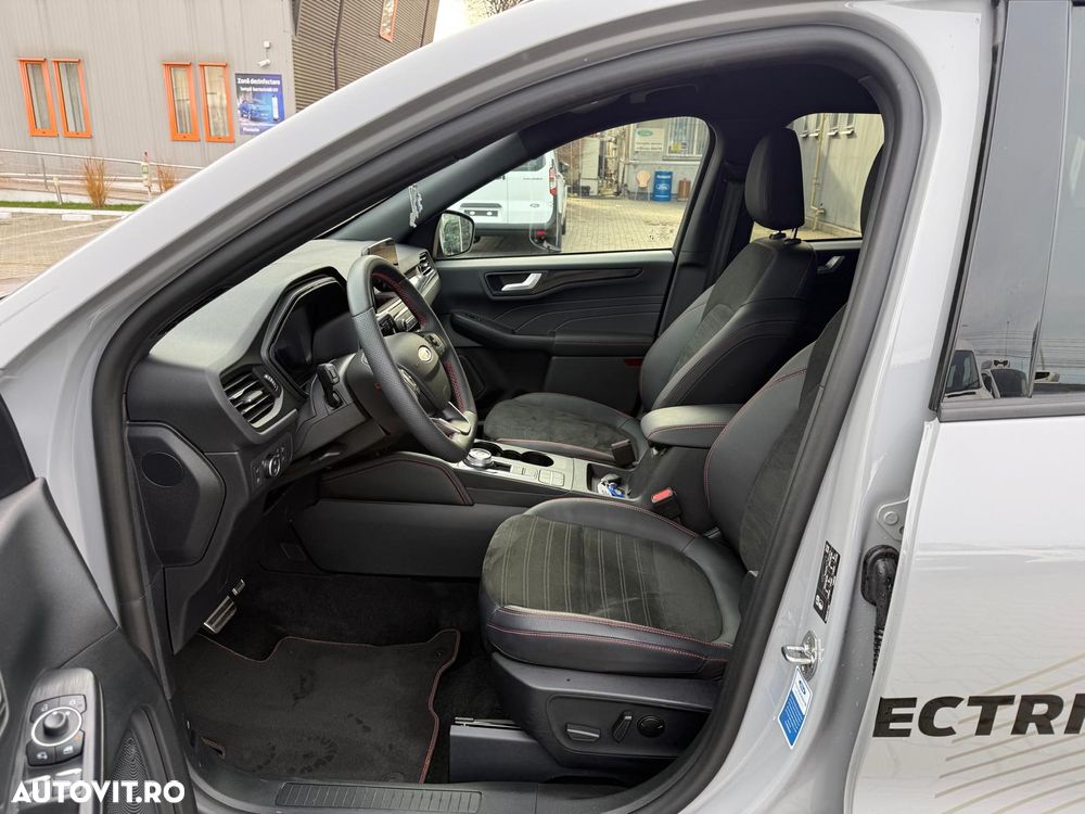 Ford Kuga 2.5 Duratec PHEV ST Line X - 8