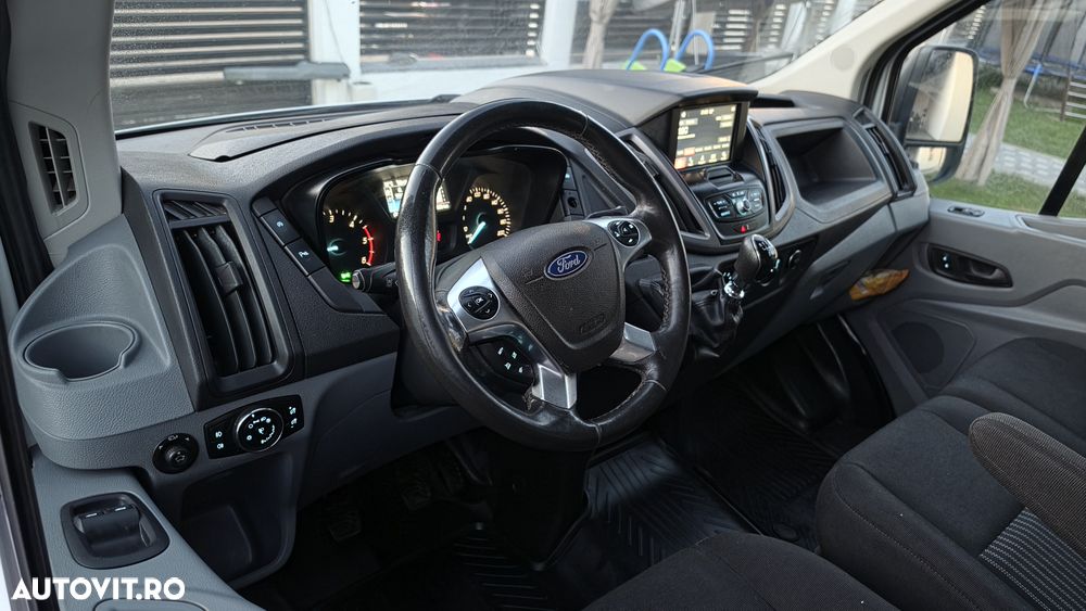 Ford Transit - 9