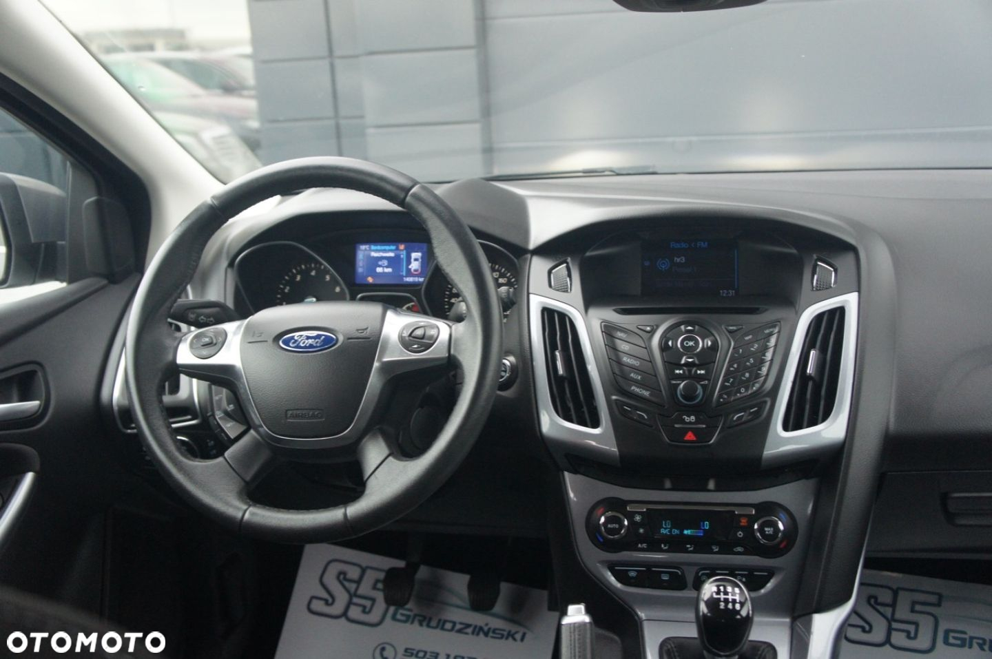 Ford Focus - 9